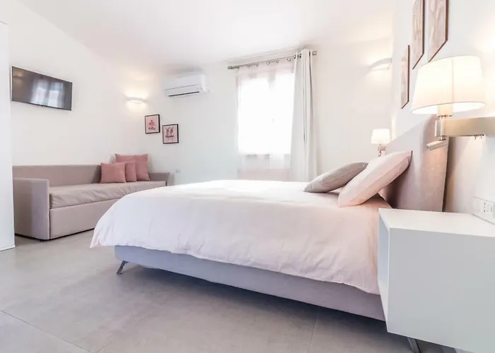 Naracheddu Elite Bed & Breakfast 4*