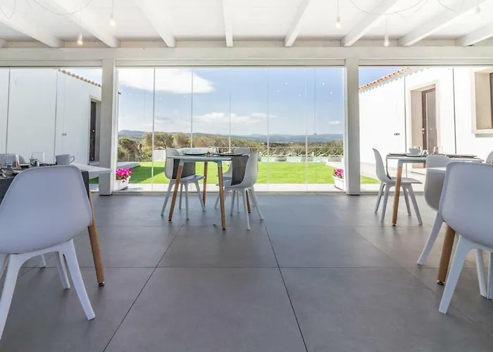 Naracheddu Elite Bed & Breakfast