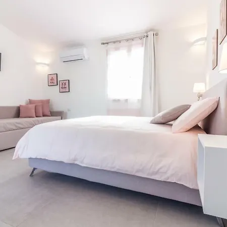 Naracheddu Elite Bed & Breakfast 2*