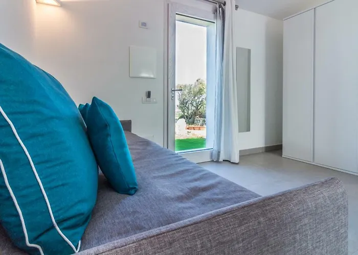 فندق مبيت وإفطار Naracheddu Elite